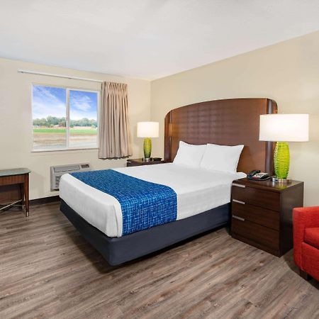 Travelodge By Wyndham Lovell Bighorns Extérieur photo